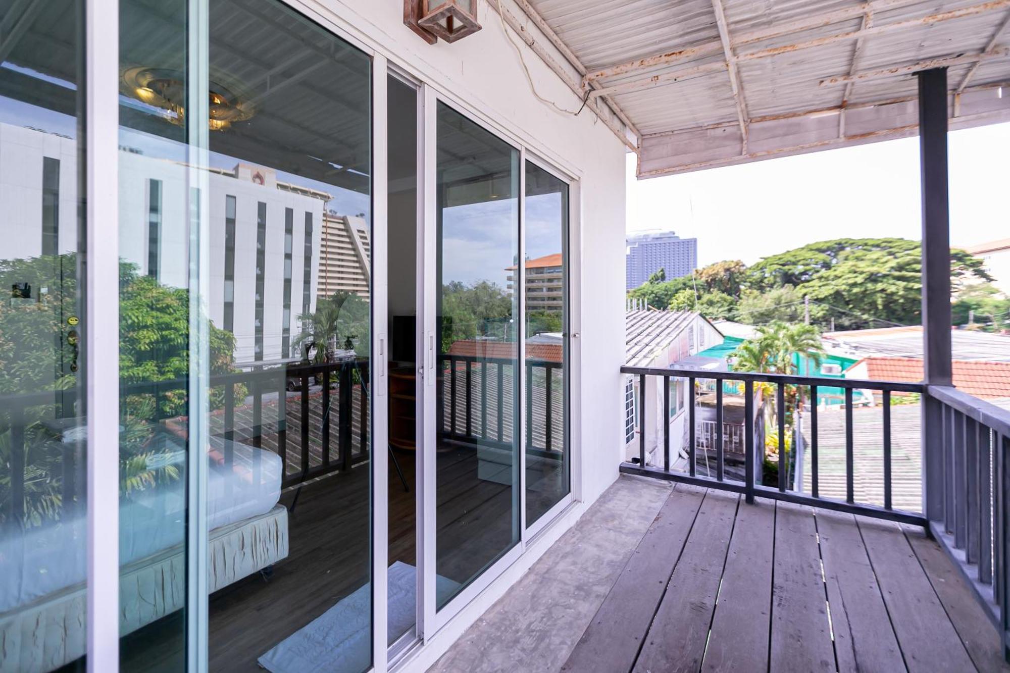 Wong Amat House Otel Pattaya Dış mekan fotoğraf