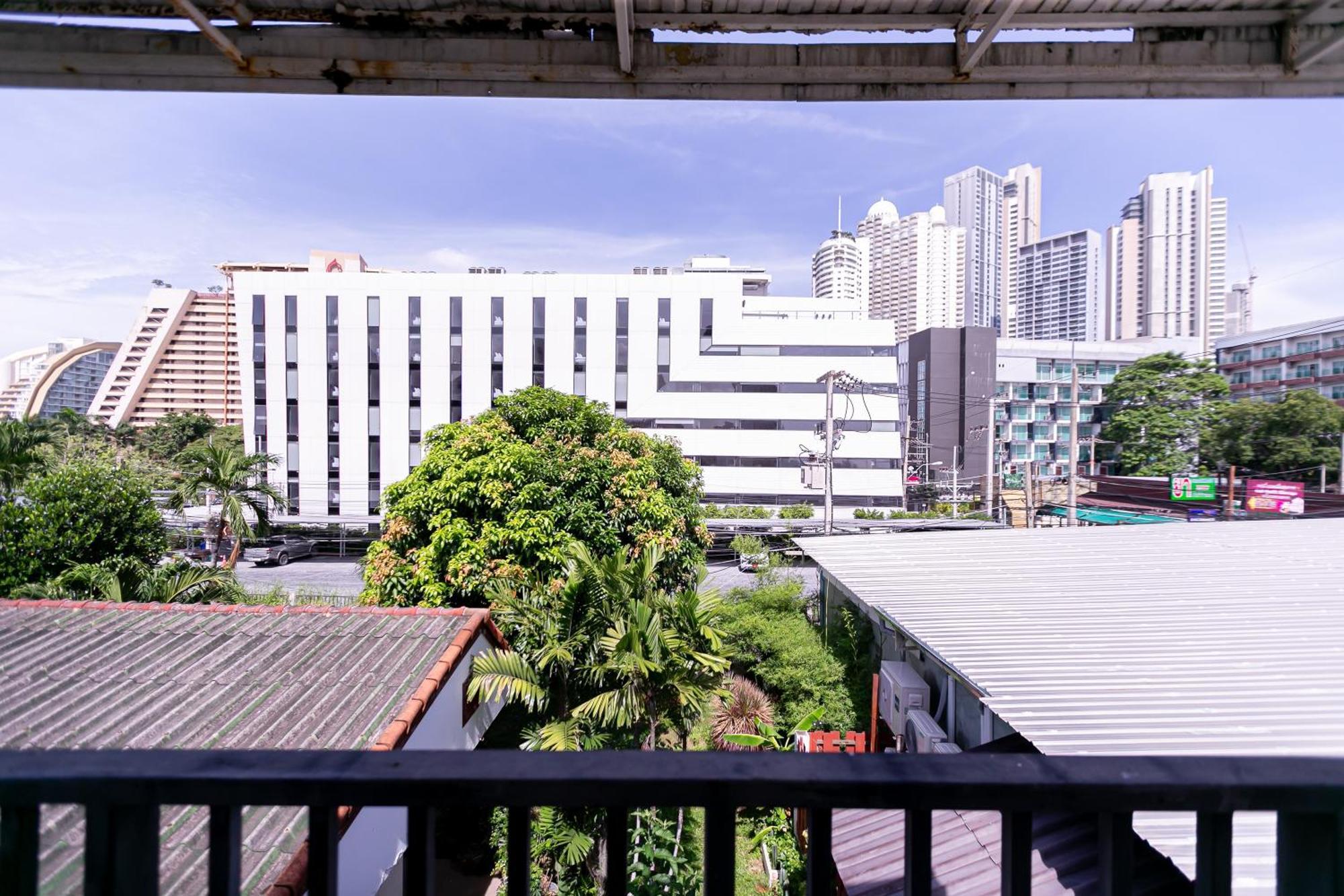 Wong Amat House Otel Pattaya Dış mekan fotoğraf